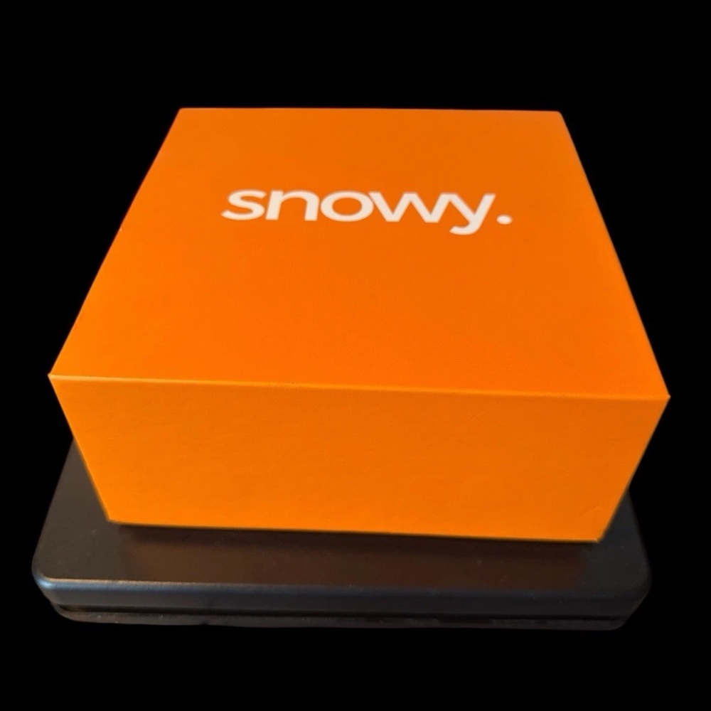 SNOWY Sticky Inserts - Instant Lift & Boost, Washable & Reusable,Outfit Enhancer